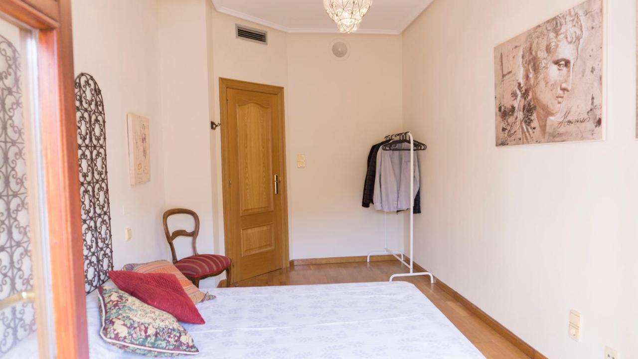 Bonita Vivienda En El Corazon De Zaragoza Apartment Bagian luar foto