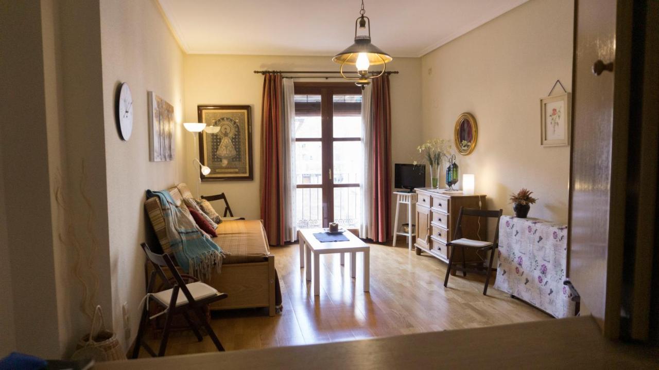 Bonita Vivienda En El Corazon De Zaragoza Apartment Bagian luar foto
