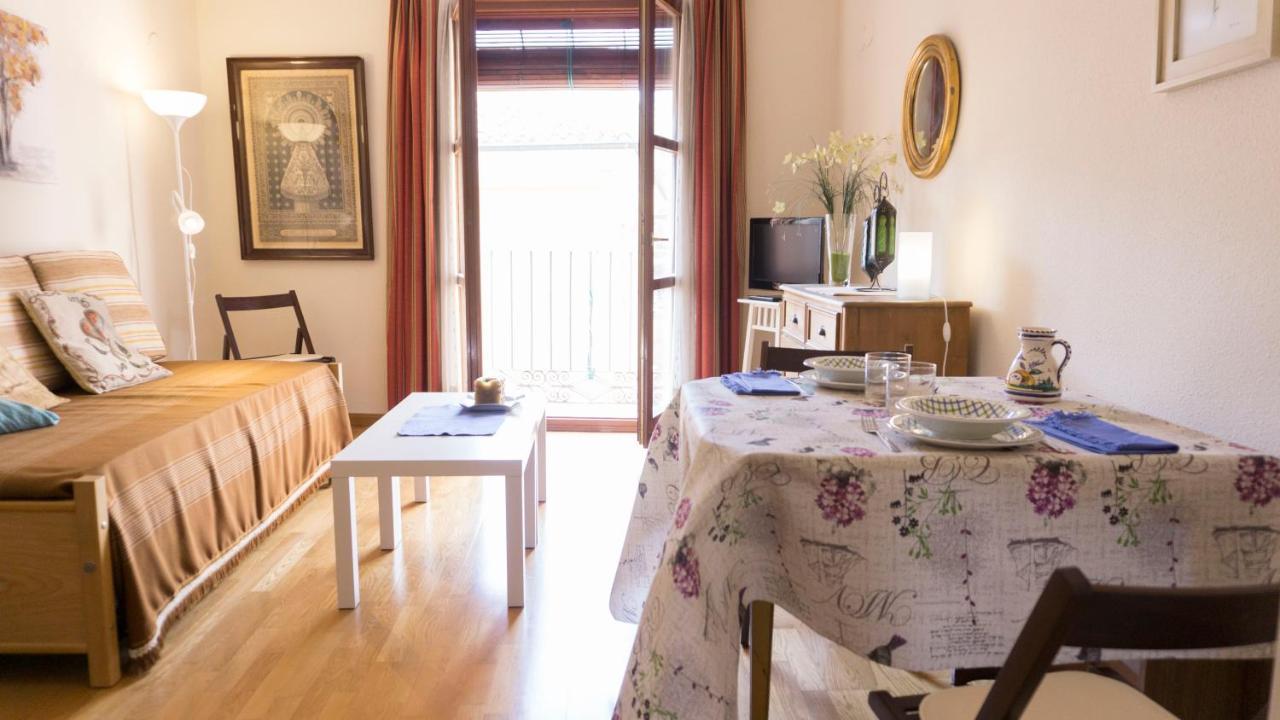 Bonita Vivienda En El Corazon De Zaragoza Apartment Bagian luar foto
